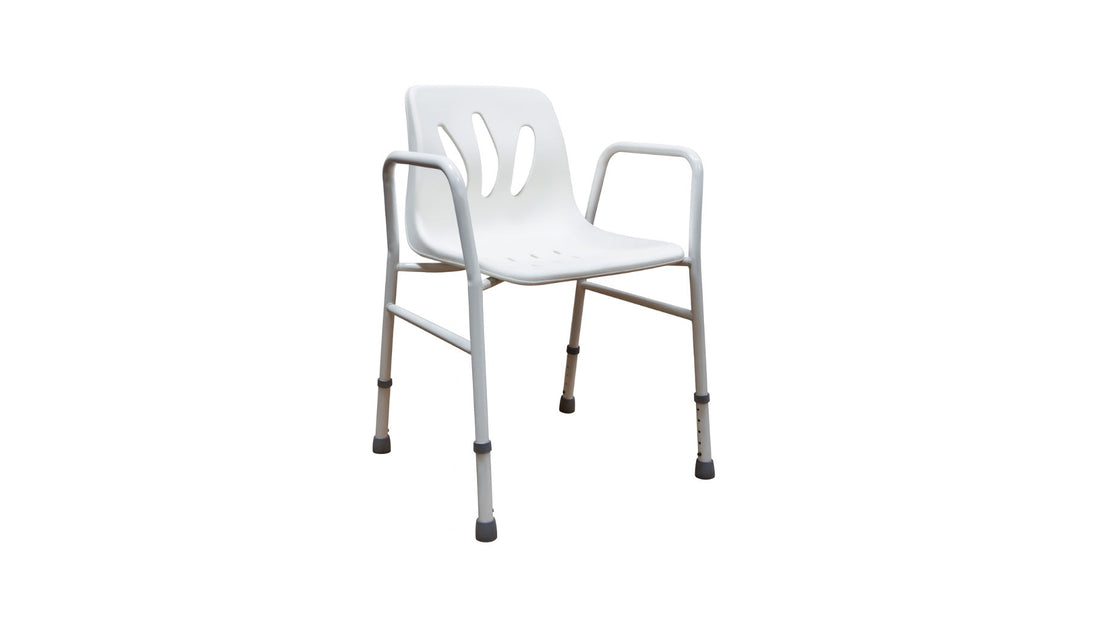 Silla de Ducha Básica – Seguridad, Ligereza y Comodidad para un Baño Más Seguro.